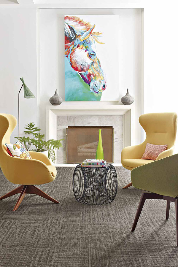 Pastel accents in a sitting room